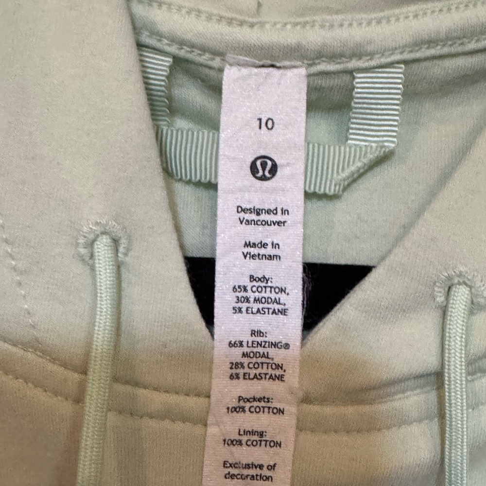 lululemon athletica Sleeveless Hoodie in Light Mint - Picture 6 of 8